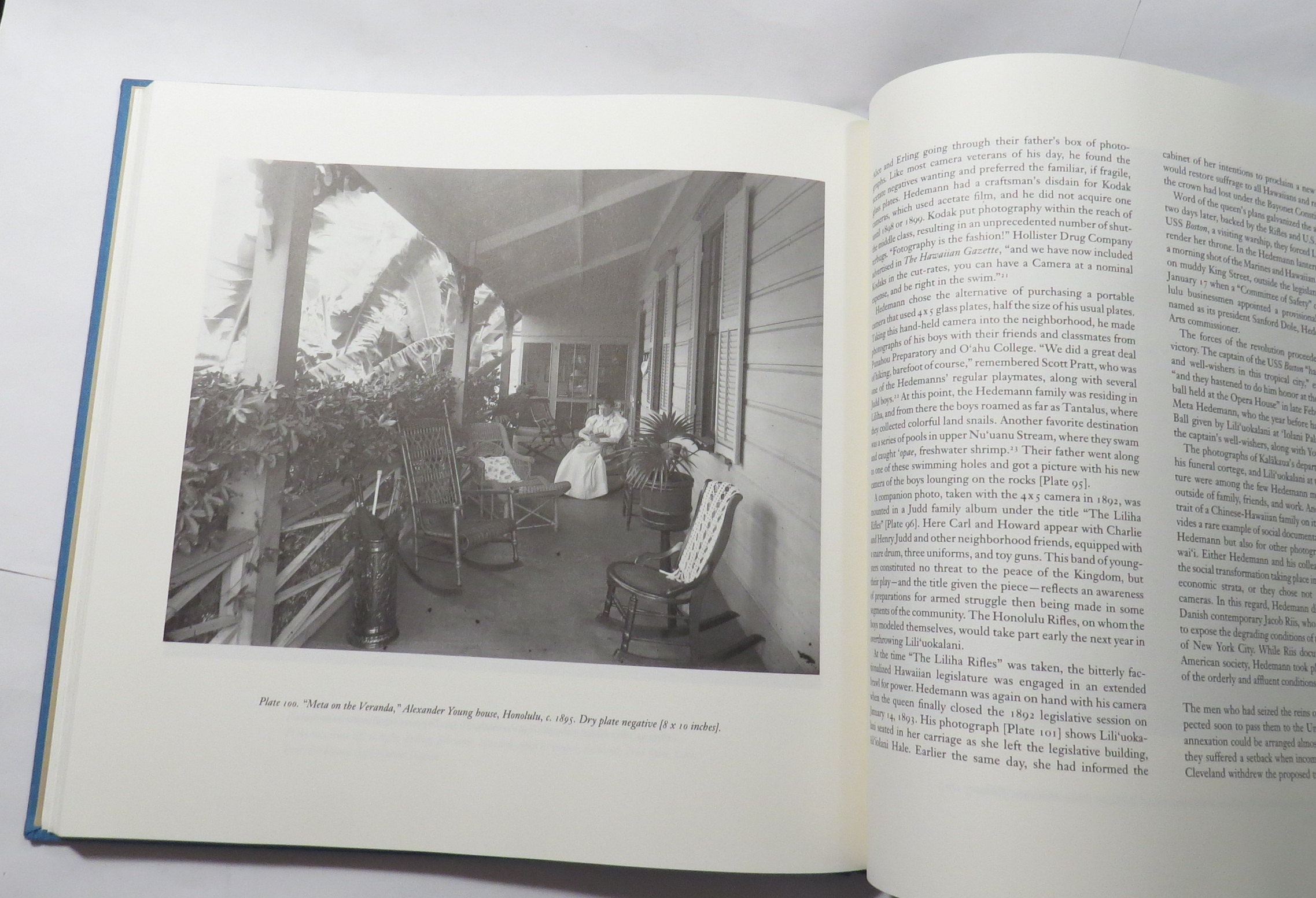 A Photographer in the Kingdom : Christian J. Hedemann's Early Images of Hawai'i