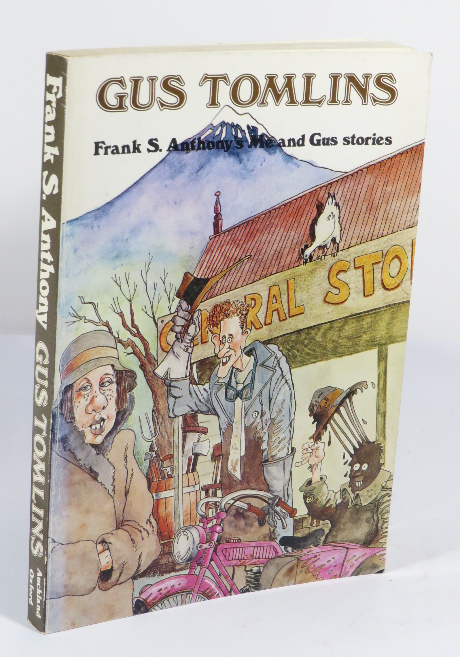 Gus Tomlins : Together with the original stories of 'Me and Gus'